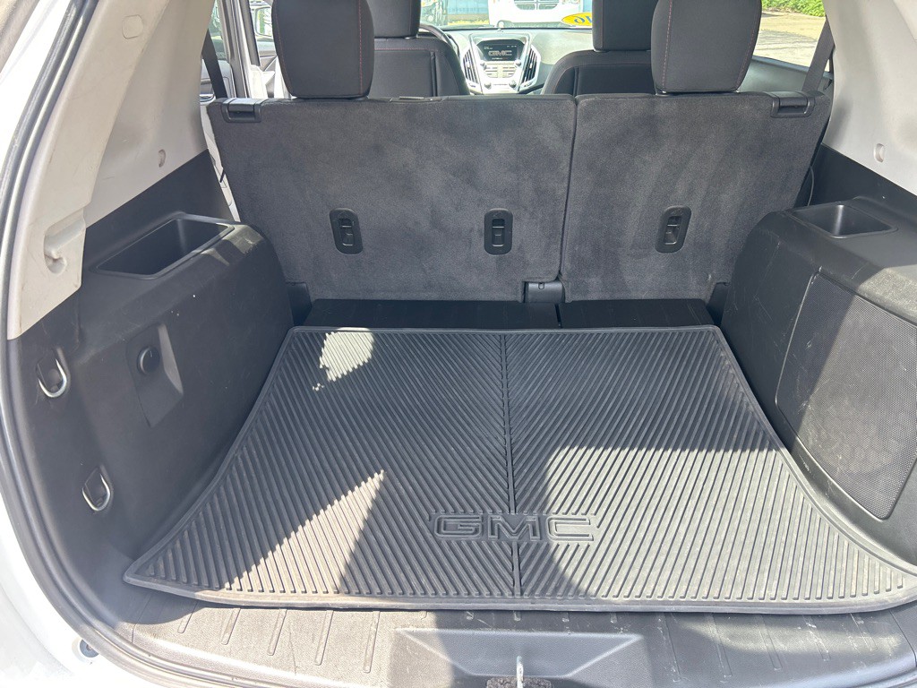 2016 GMC Terrain Image 16