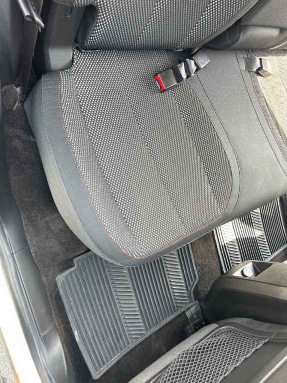 2016 GMC Terrain Image 18