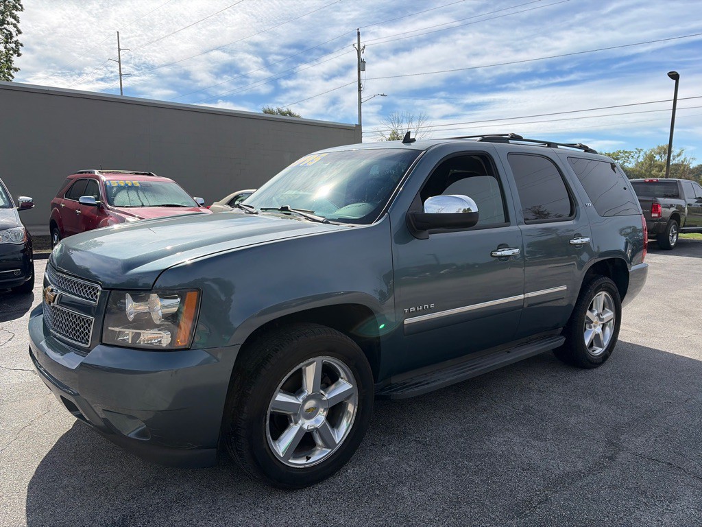 2010 Chevrolet Tahoe Image 1