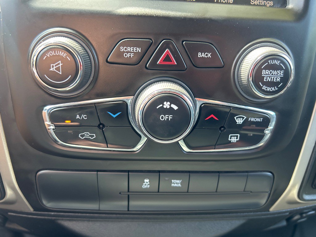 2014 RAM 1500 Image 23