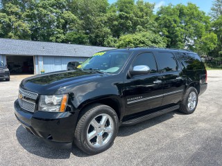 Image for 2014 Chevrolet Suburban LTZ ID: 7491980