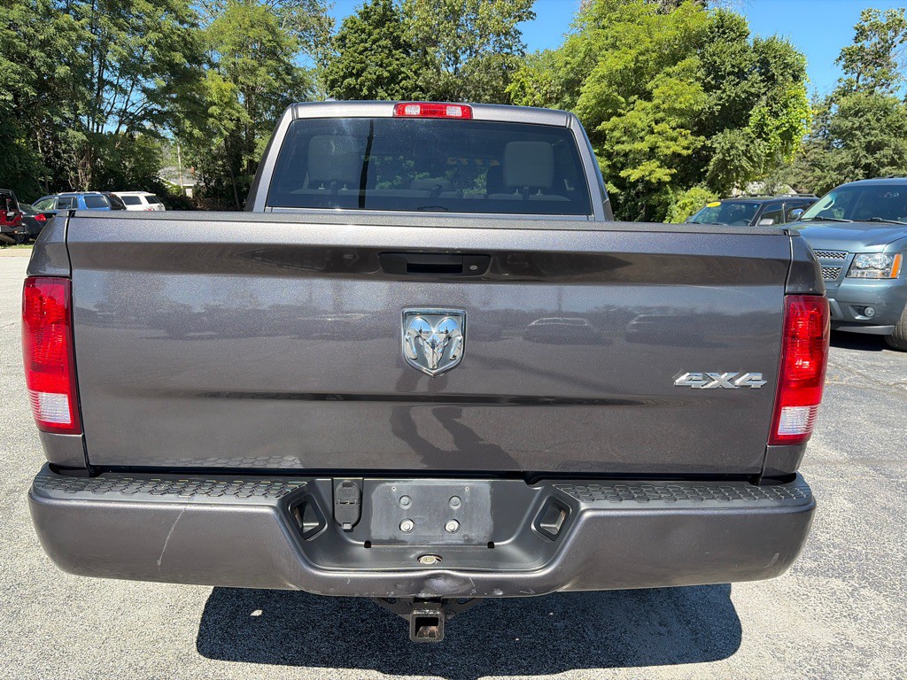2015 RAM 1500 Image 5