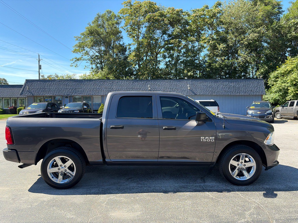 2015 RAM 1500 Image 8