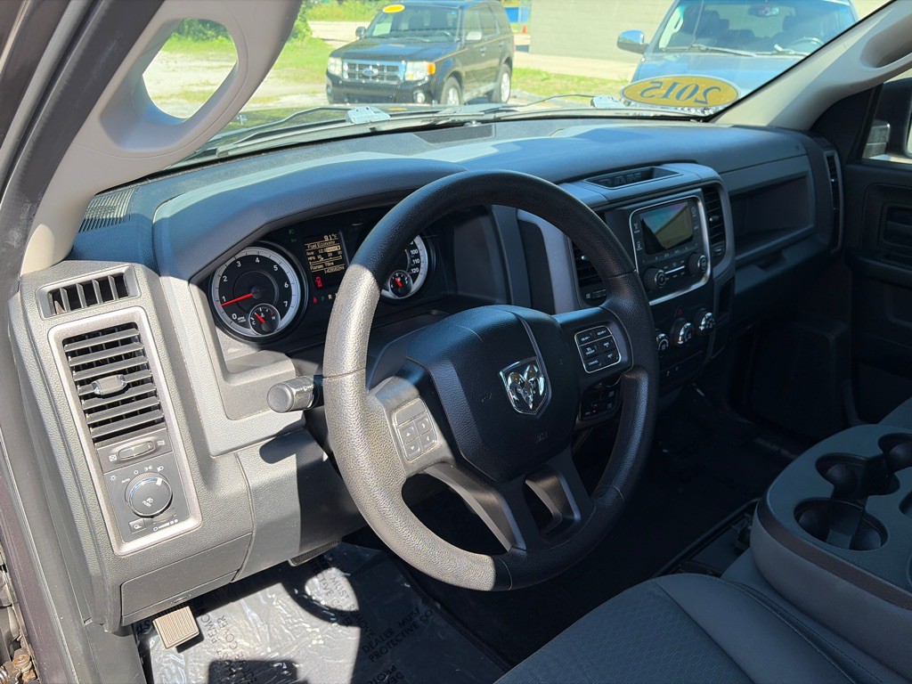 2015 RAM 1500 Image 11