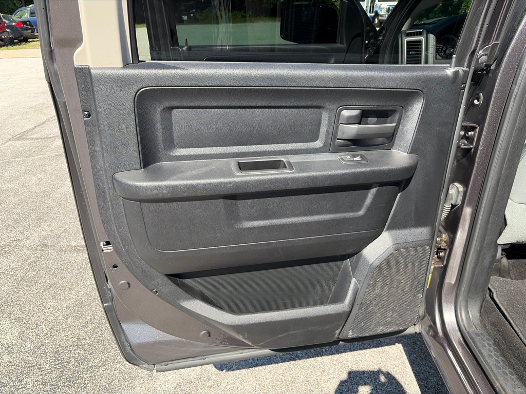 2015 RAM 1500 Image 15