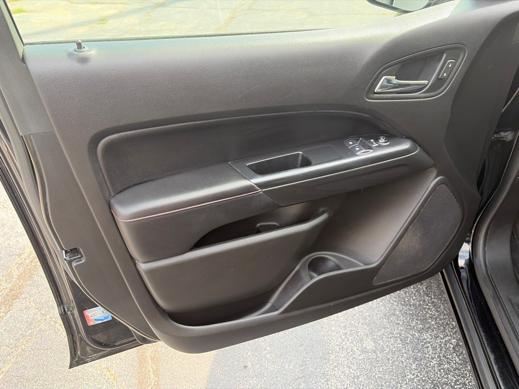2019 GMC Canyon Image 12