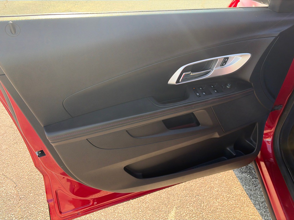 2015 Chevrolet Equinox Image 13