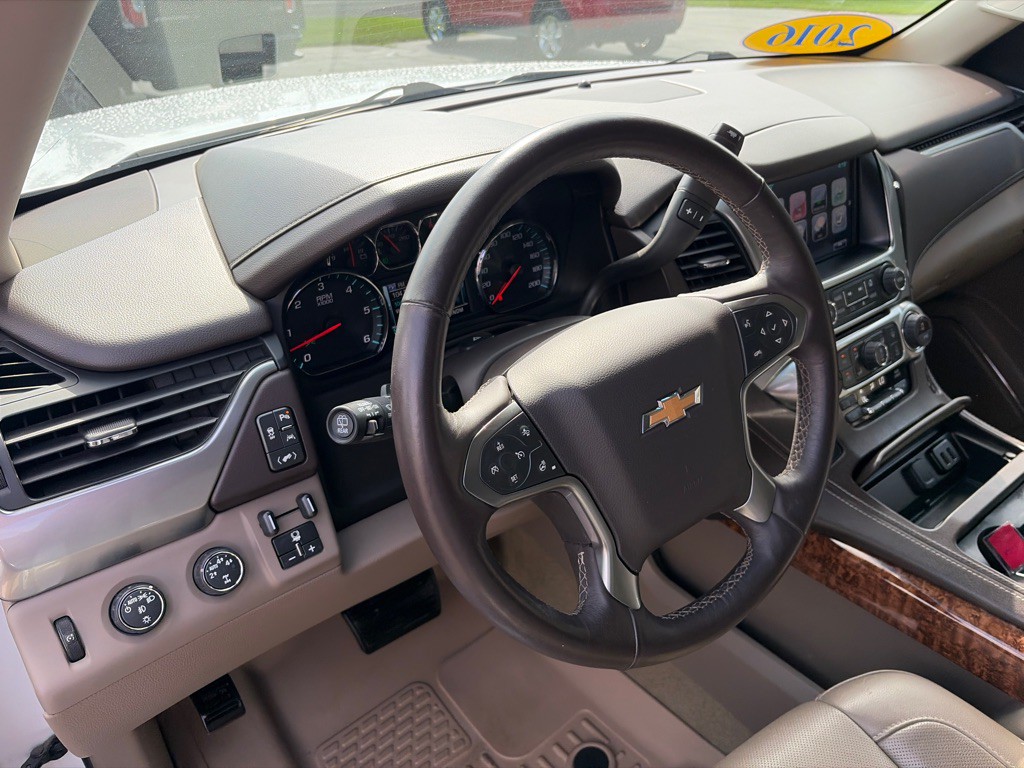2016 Chevrolet Tahoe Image 10