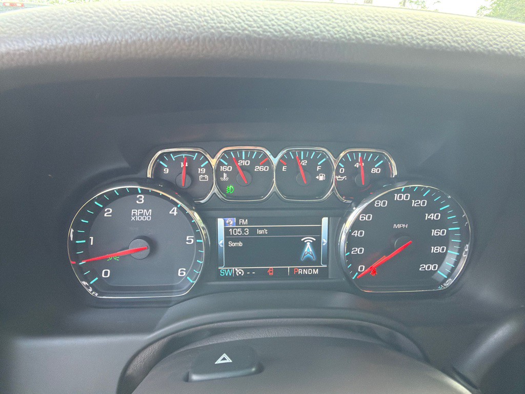 2016 Chevrolet Tahoe Image 28