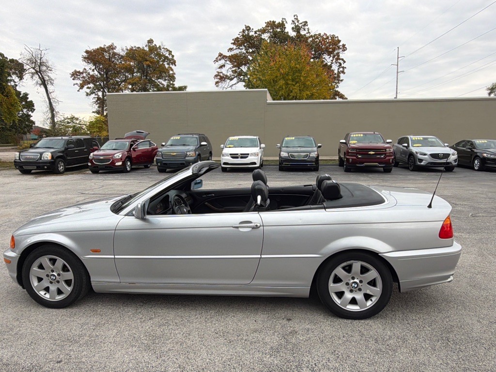 2001 BMW 3 Series Image 3