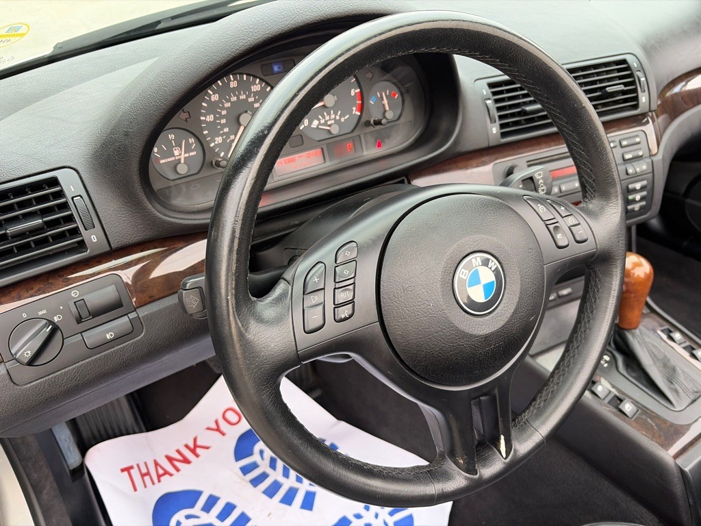 2001 BMW 3 Series Image 10