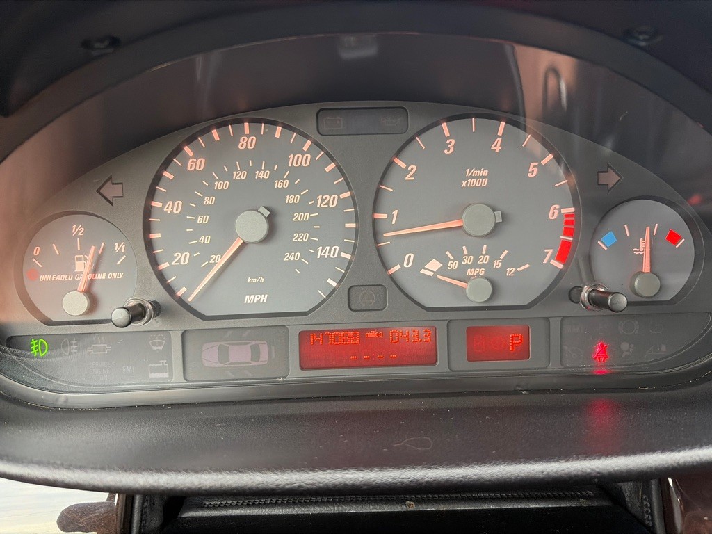 2001 BMW 3 Series Image 16