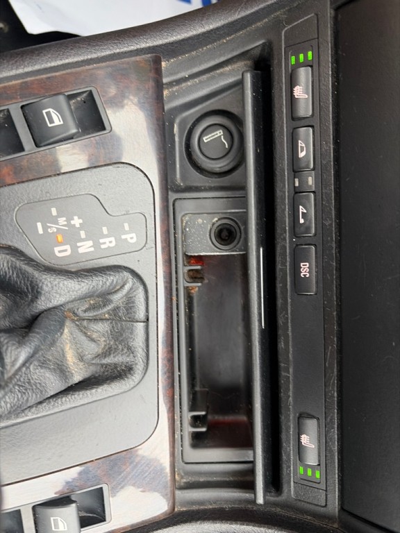 2001 BMW 3 Series Image 20
