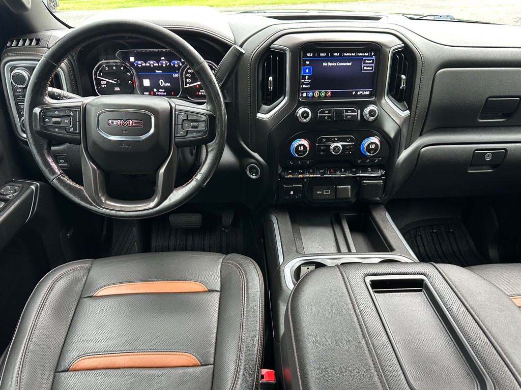 2019 GMC Sierra Image 2