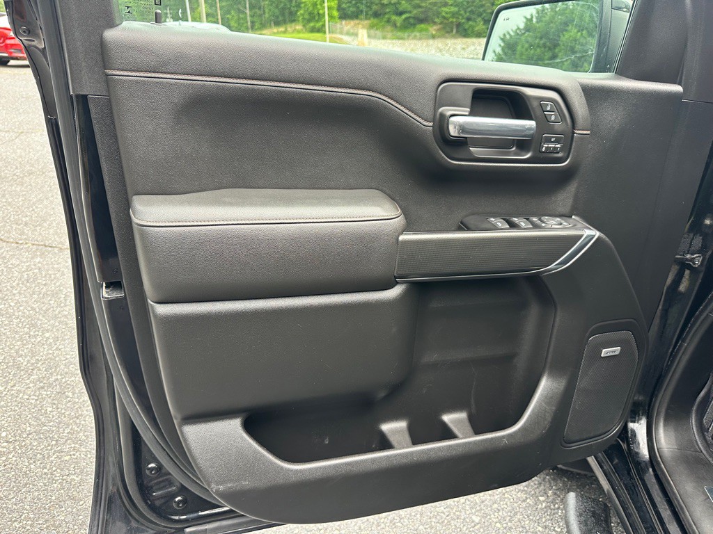 2019 GMC Sierra Image 8