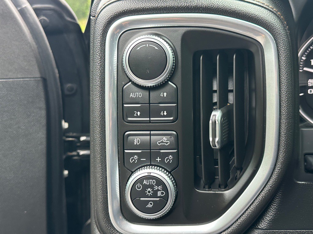 2019 GMC Sierra Image 25