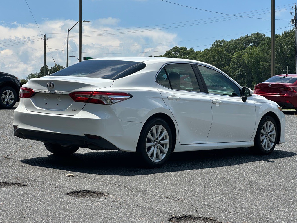2018 Toyota Camry Image 7