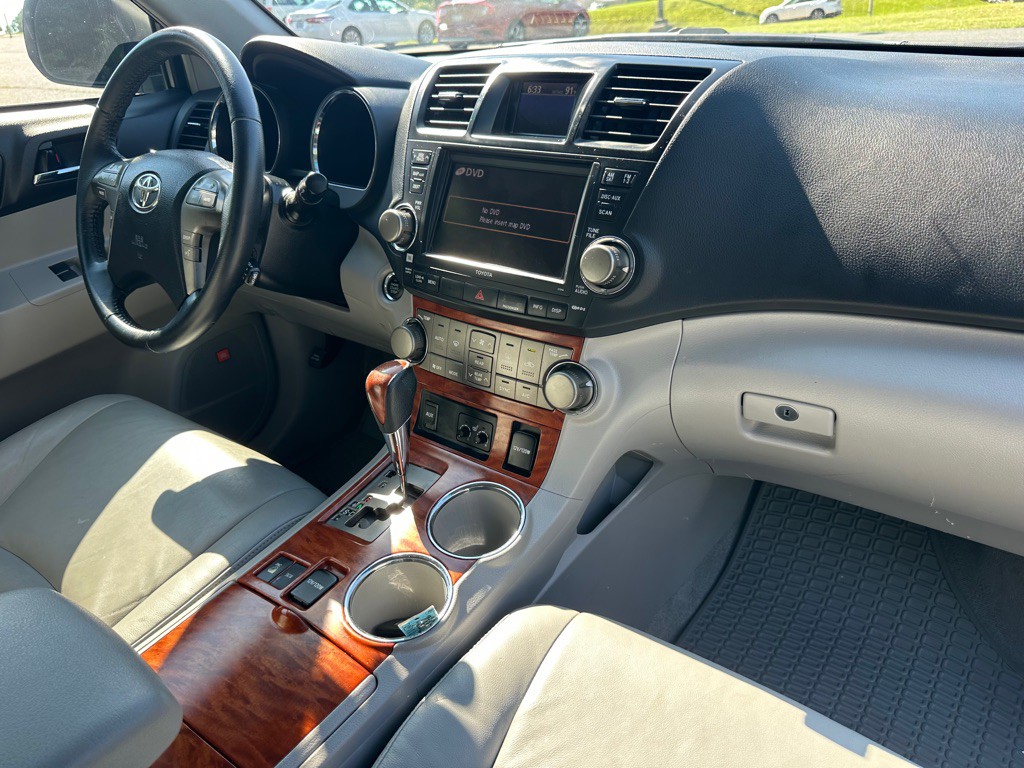 2008 Toyota Highlander Image 14