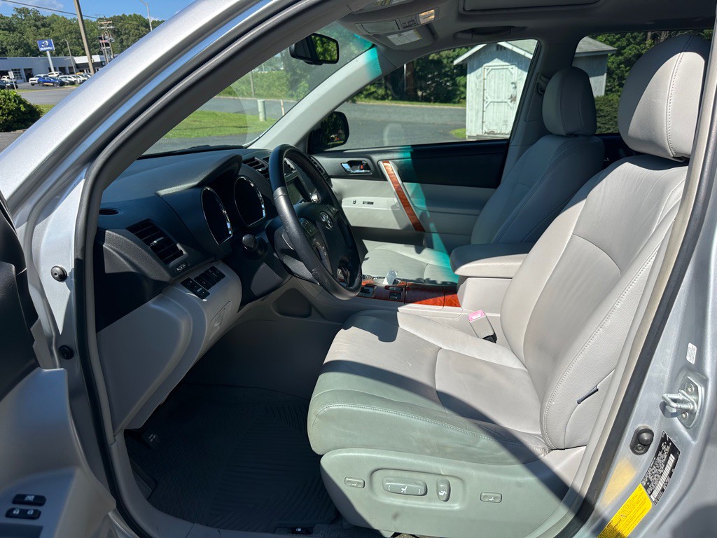 2008 Toyota Highlander Image 11