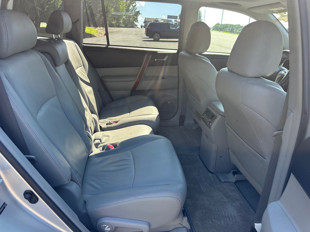 2008 Toyota Highlander Image 17