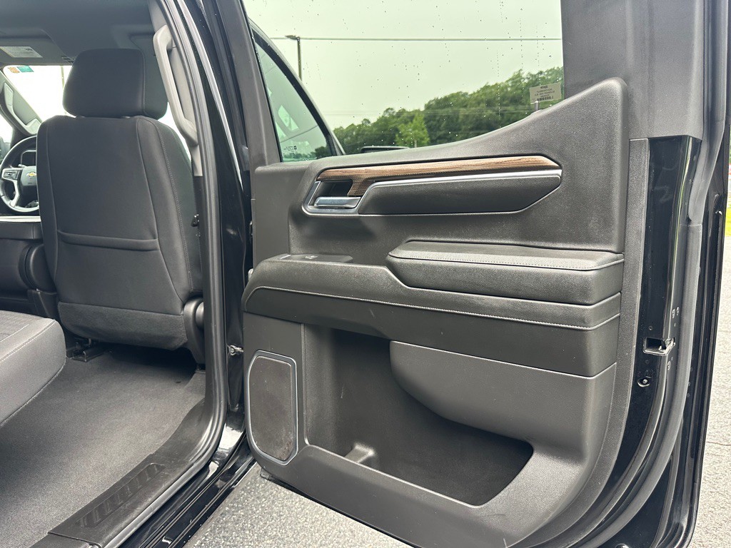2023 Chevrolet Silverado 1500 Image 16