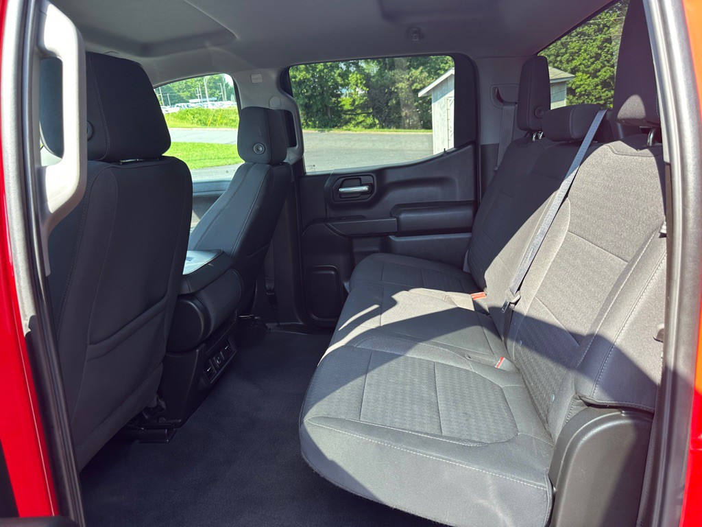 2021 Chevrolet Silverado 1500 Image 17