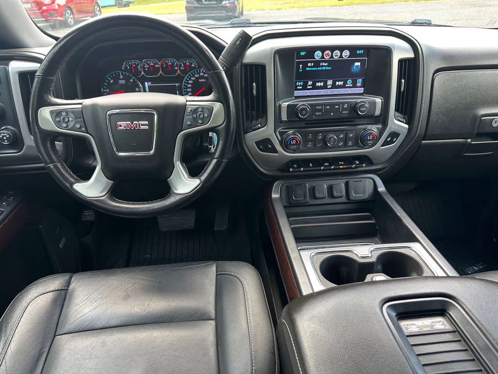2018 GMC Sierra Image 4
