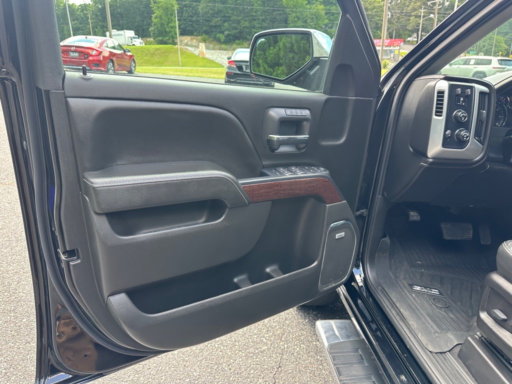 2018 GMC Sierra Image 15