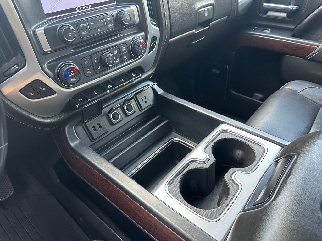 2018 GMC Sierra Image 30
