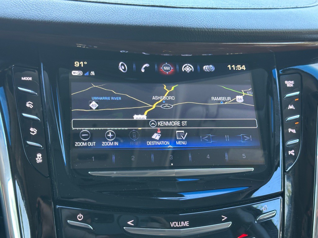 2018 Cadillac Escalade Image 6