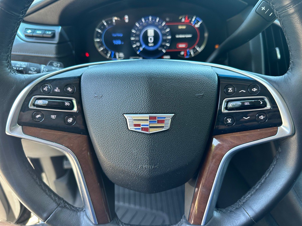 2018 Cadillac Escalade Image 25
