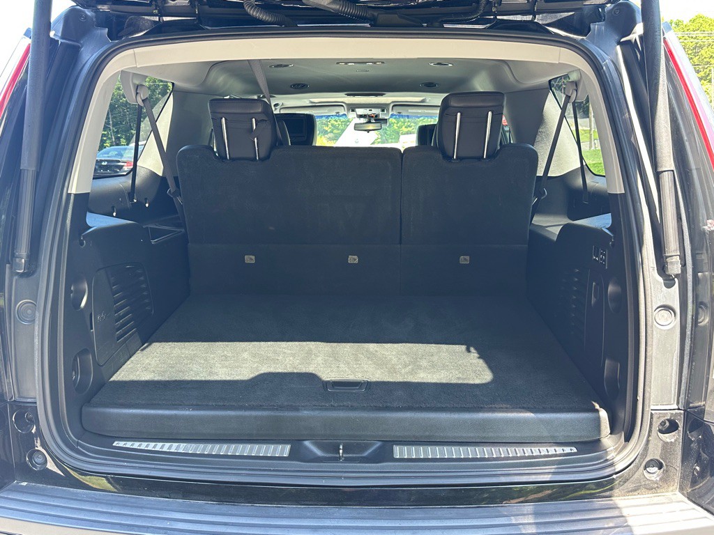2018 Cadillac Escalade Image 40