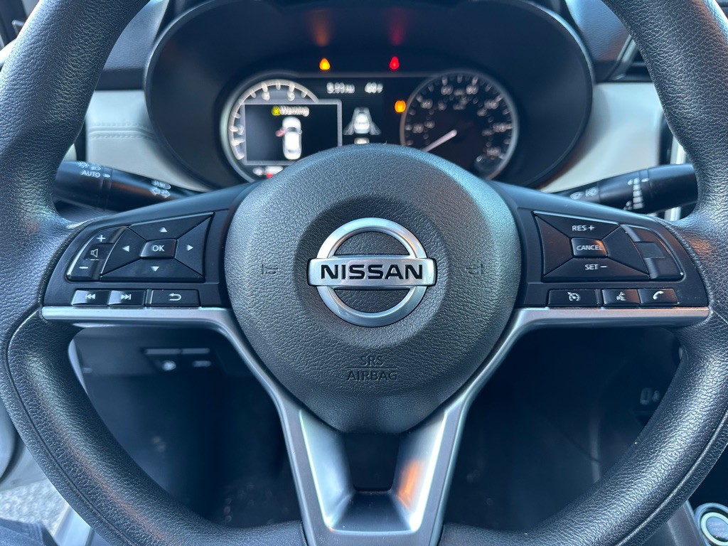 2020 Nissan Versa Image 19
