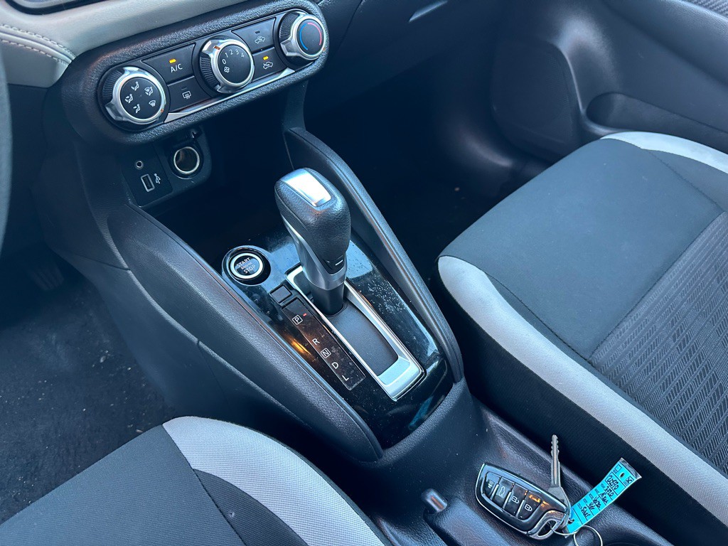 2020 Nissan Versa Image 26