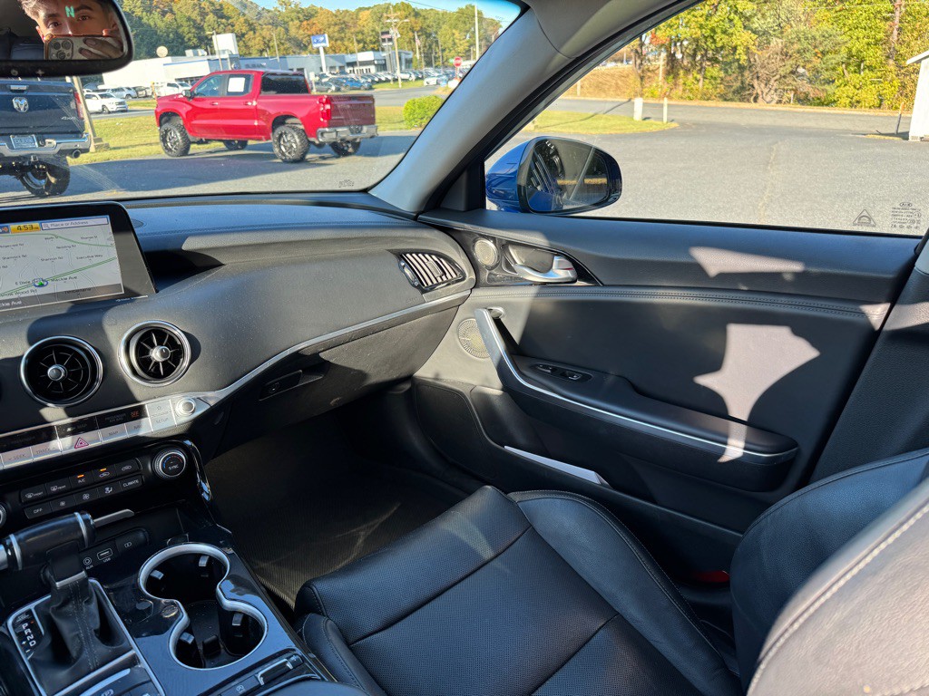 2018 Kia Stinger Image 21