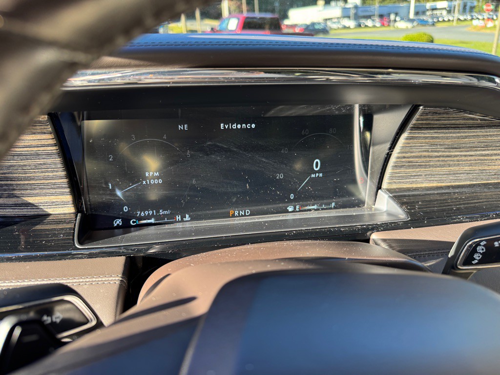 2020 Lincoln Navigator Image 13