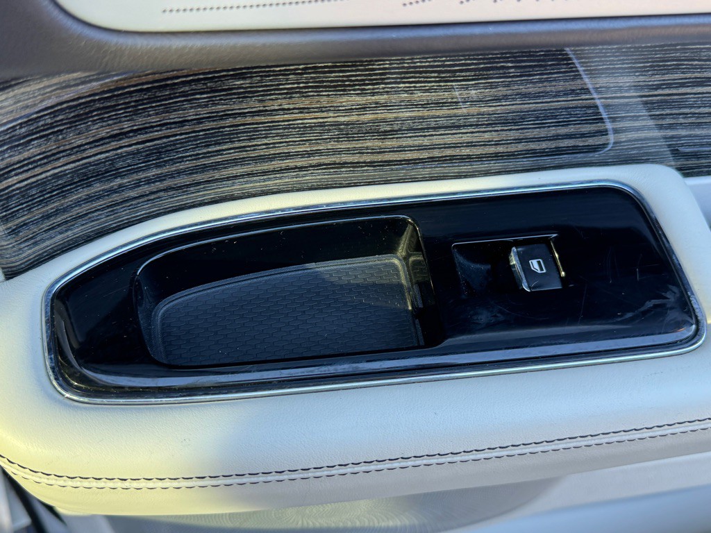 2020 Lincoln Navigator Image 23