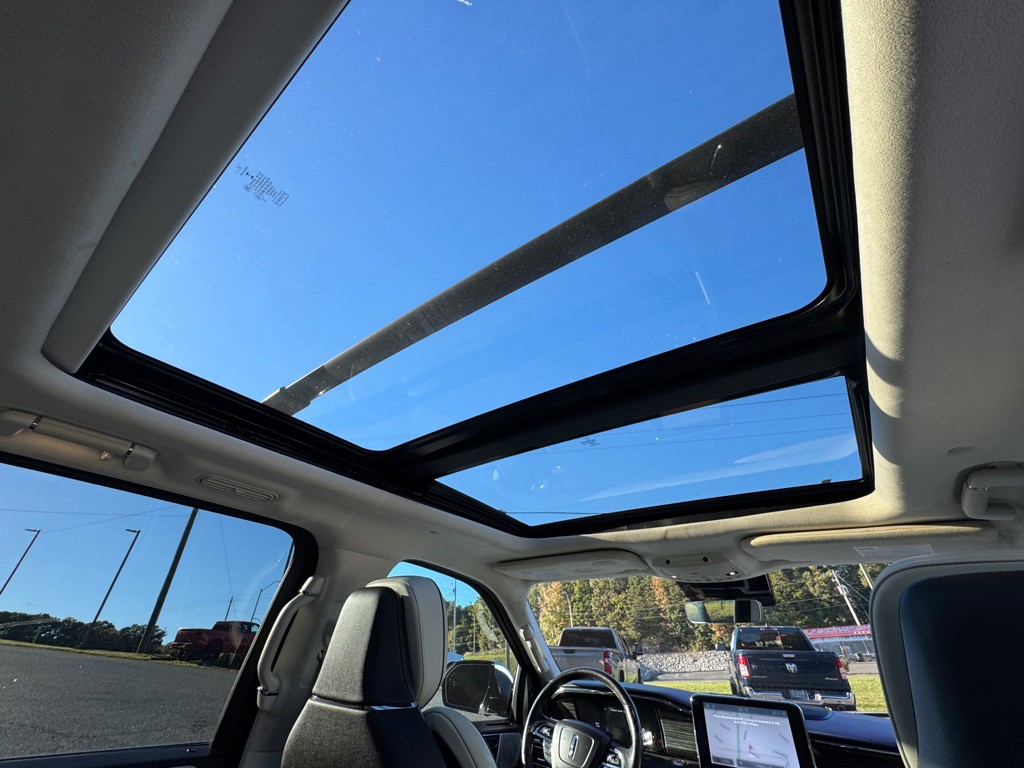 2020 Lincoln Navigator Image 24