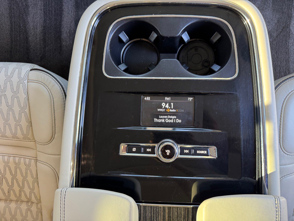 2020 Lincoln Navigator Image 30