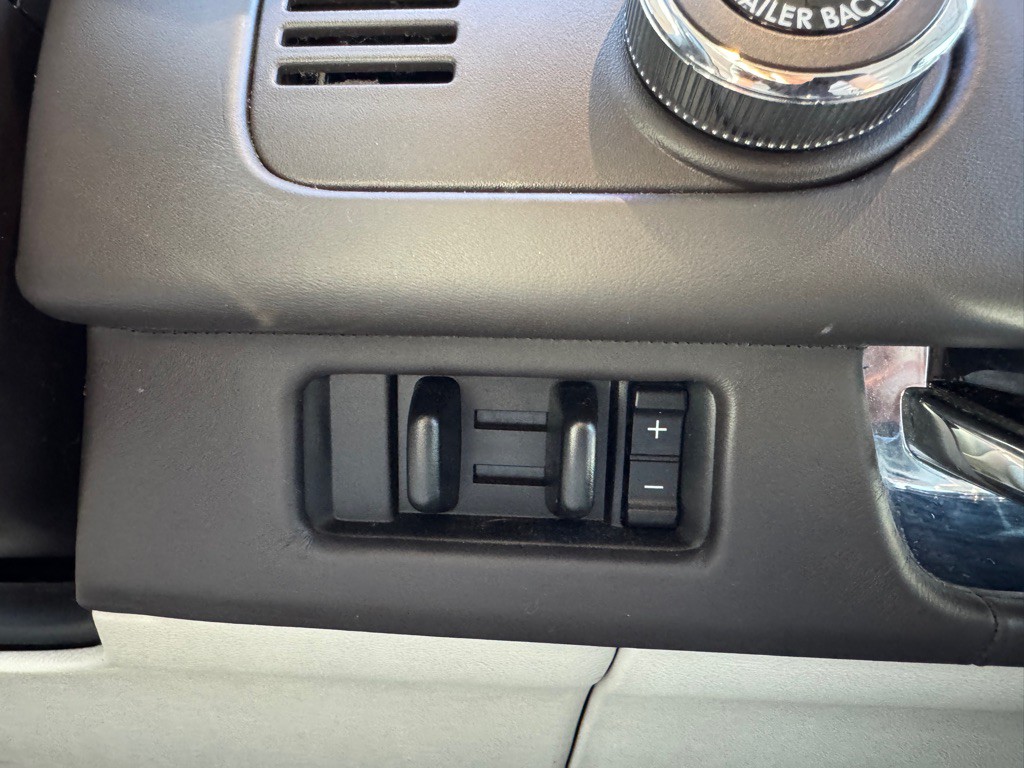 2020 Lincoln Navigator Image 34