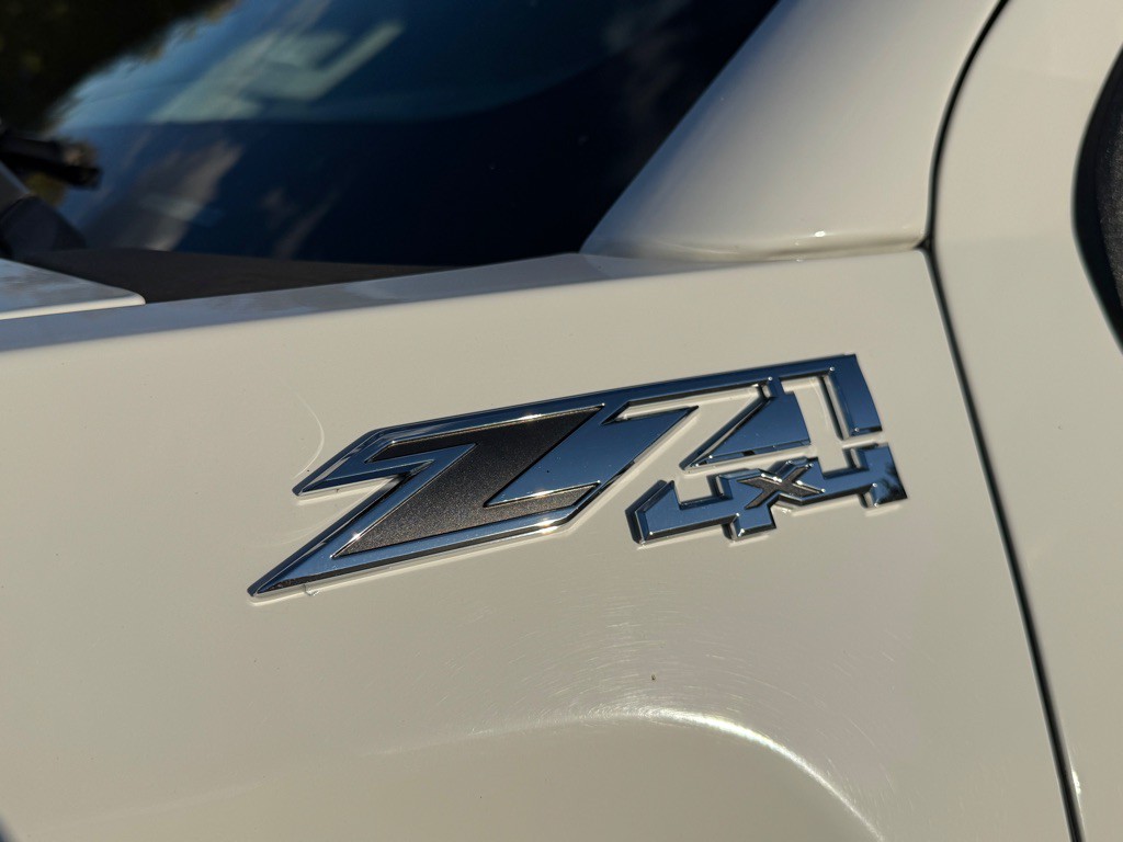 2017 GMC Sierra Image 5