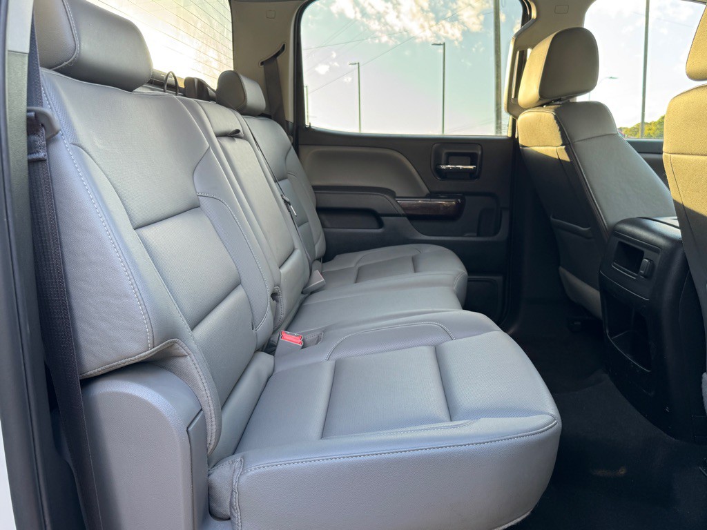 2017 GMC Sierra Image 17