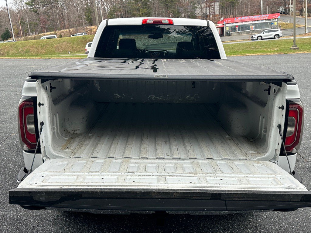 2017 GMC Sierra Image 7