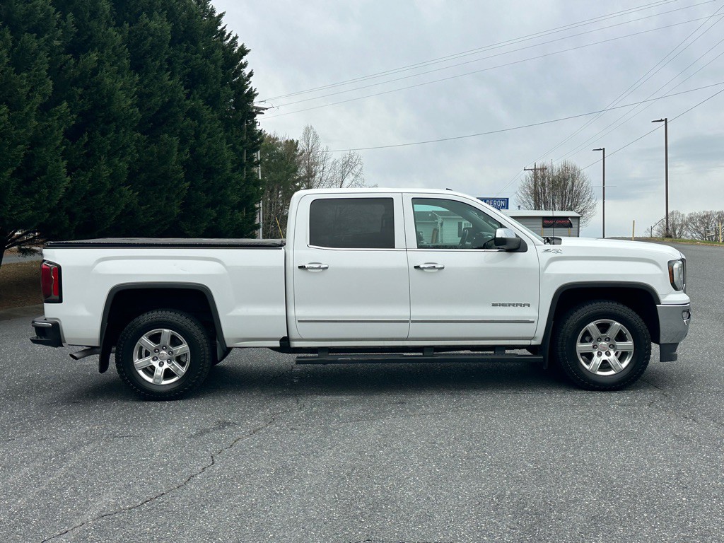 2017 GMC Sierra Image 10