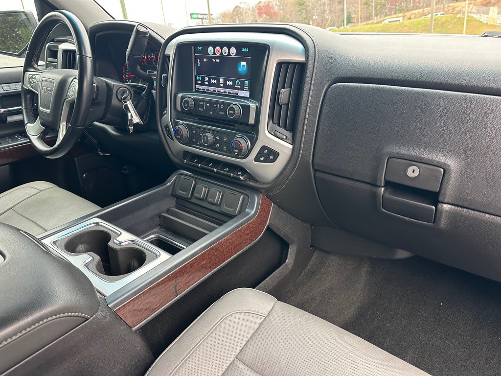 2017 GMC Sierra Image 16