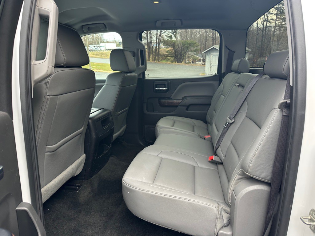 2017 GMC Sierra Image 21