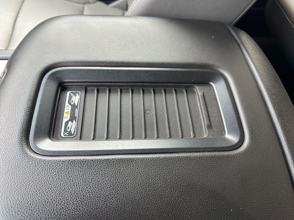 2017 GMC Sierra Image 28