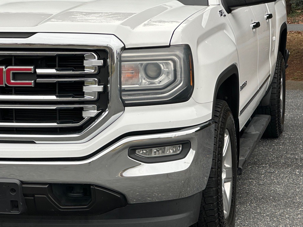 2017 GMC Sierra Image 38