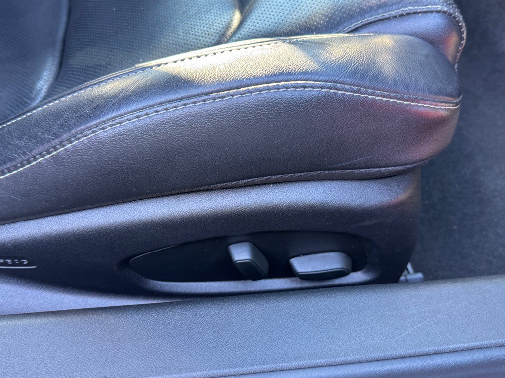 2017 Chevrolet Camaro Image 14