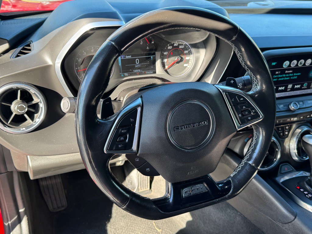 2017 Chevrolet Camaro Image 22